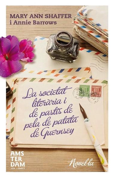 SOCIETAT LITERÀRIA I DEL PASTÍS DE PELA DE PATATA DE GUERNSEY, LA | 9788415645771 | SHAFFER, MARY-ANN/BARROWS, ANNIE | Llibreria L'Illa - Llibreria Online de Mollet - Comprar llibres online