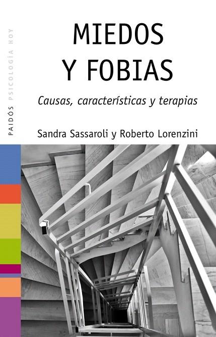 MIEDOS Y FOBIAS | 9788449327247 | SASSAROLI, SANDRA / ROBERTO LORENZINI | Llibreria L'Illa - Llibreria Online de Mollet - Comprar llibres online