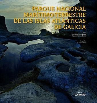 PARQUE NACIONAL MARITIMO-TERRESTRE DE LAS ISLAS ATLANTICAS | 9788497855822 | AA. VV. | Llibreria L'Illa - Llibreria Online de Mollet - Comprar llibres online